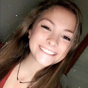 Meet your Posher, Halliday